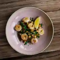 insalata gamberi e ceci